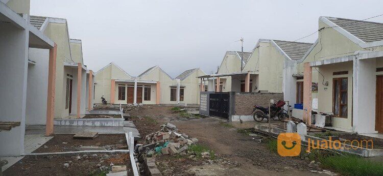 RUMAH SUBSIDI DEKAT TOL CILEUNYI DI RANCAEKEK BANDUNG