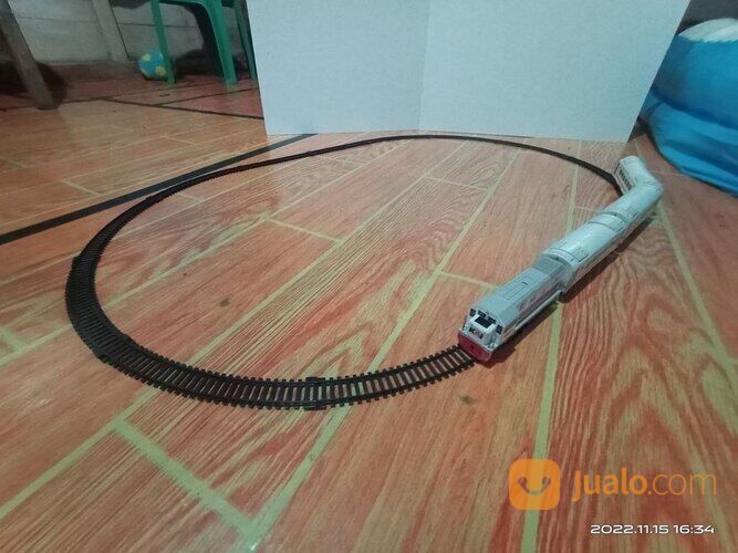 Mainan Kereta Api Indonesia