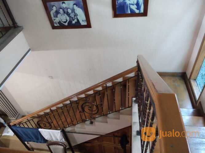 RUMAH JL SENAM INDAH ANTAPANI ARCAMANIK BANDUNG LOKASI BAGUS JARANG ADA