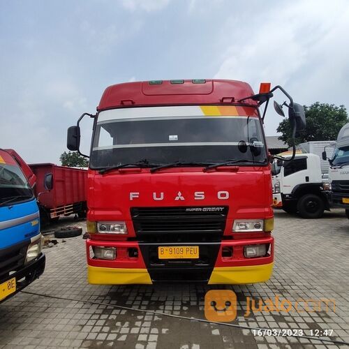 Truk Wingbox Mitsubishi Fuso Super Great 6D24 Tahun 2008