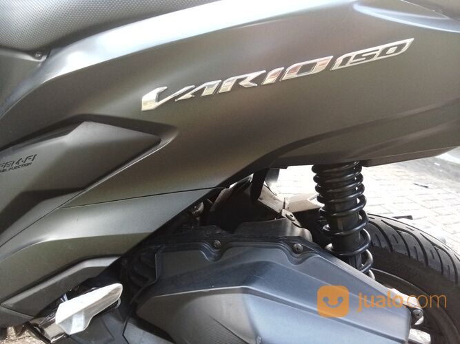 Honda Vario 150 Keyless Hitam Bandung