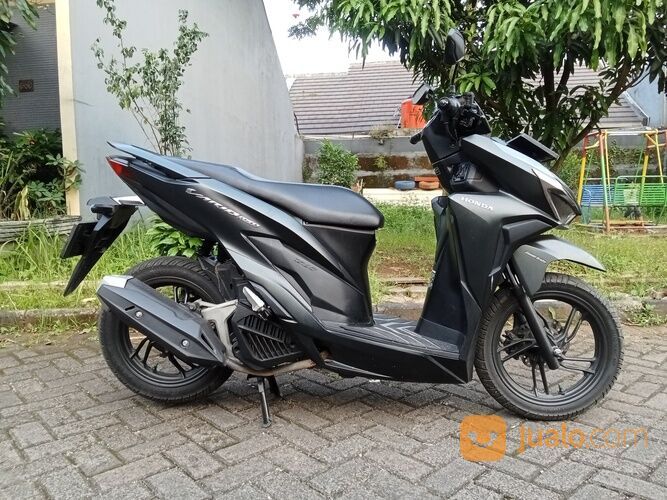 Honda Vario 150 Keyless Hitam Bandung