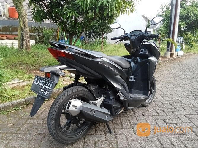 Honda Vario 150 Keyless Hitam Bandung