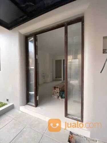 Rumah Baru Gress di Perumahan Graha Natura Surabaya