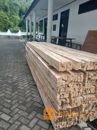 Usuk fresh ikatan sengon albasia 4x6 3m 4m