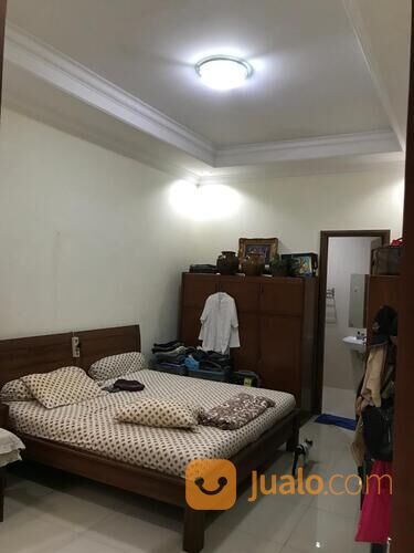 rumah 2 lantai di Rawa mangun Jakarta