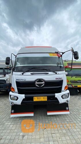 Truk Wingbox Hino 500 FL 235 JW Tahun 2019