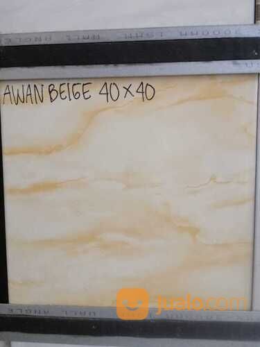 SEDIA KERAMIK 40X40 DENGAN PILIHAN BERBAGAI MACAM MOTIF