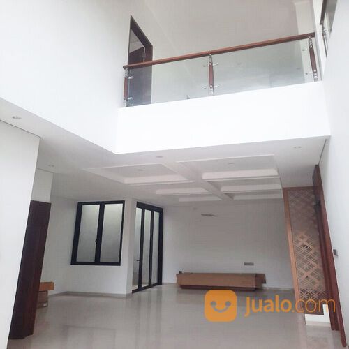Rumah di Pulo Gadung Dekat Arion Mall Rawamangun, Mall Green Pramuka Square, UNJ