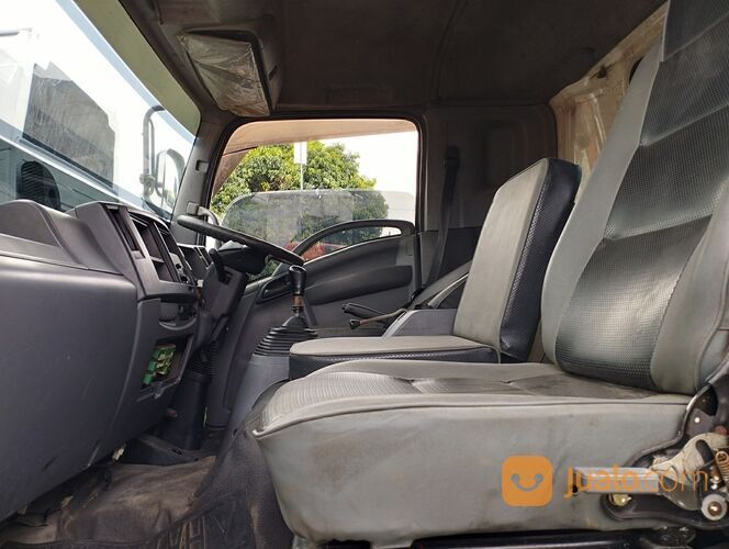 Truck Head trailer, Isuzu Giga 34 / 240 PS, 4x2, tahun 2020