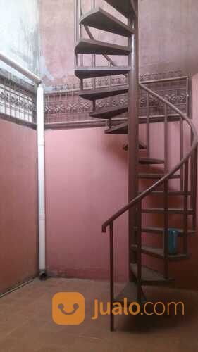 Rumah Taman Ubud Lestari Lippo Karawaci Utara Tangerang