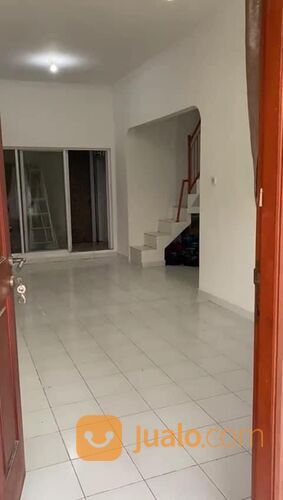 Rumah Strategis ,Siap Huni Kompleks Perumahan Green Garden - Rorotan - Cilincing.