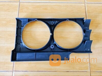 Bezel lampu bulat Mitsubishi Colt diesel Ragaza sebelah kiri