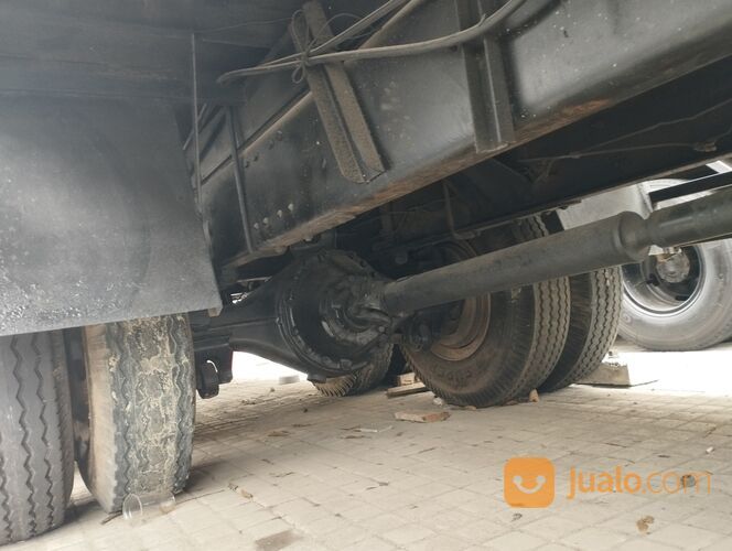 Truck Wing Box Hino FL 235TI Tronton 10 ban 6x2 th. 2015