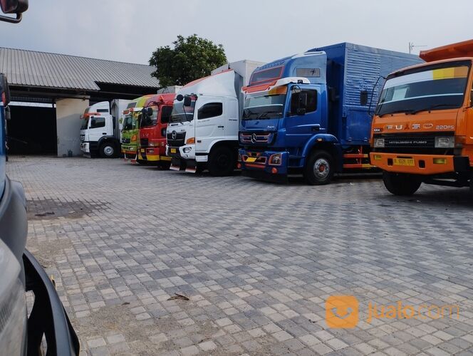 Truck Wing Box Hino FL 235TI Tronton 10 ban 6x2 th. 2015
