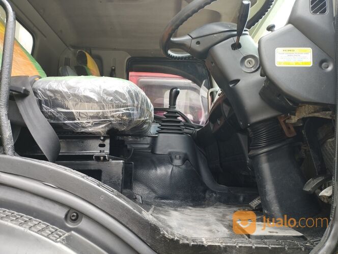 Truck Wing Box Hino FL 235TI Tronton 10 ban 6x2 th. 2015