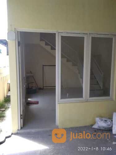 3. Rumah di Perum. Riverview, Waru, Sidoarjo