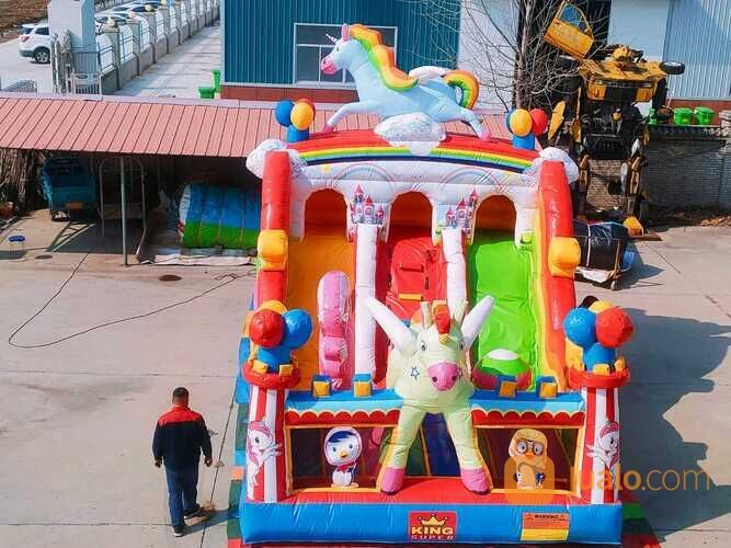 Wahana odong rumah balon / istana balon / bompes baru