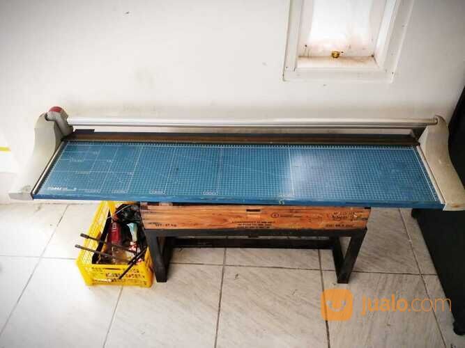 Mesin Potong Kertas, Duplek Size Plano DAHLE 448 made in German