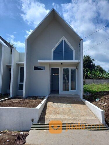 Rumah minimalis modern kontur tanah datar 400 JT an di Padalarang