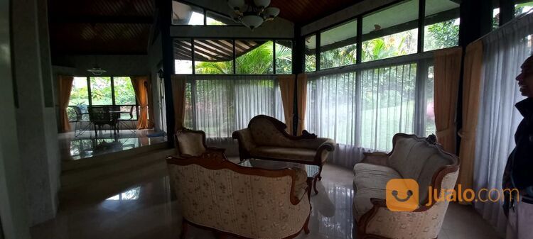 Villa Cantik di Kawasan Resort, Batu