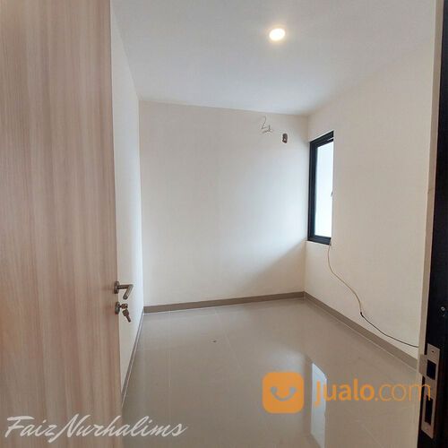 Kayu Manis Veranda Lokasi Strategis dekat Pintu Tol