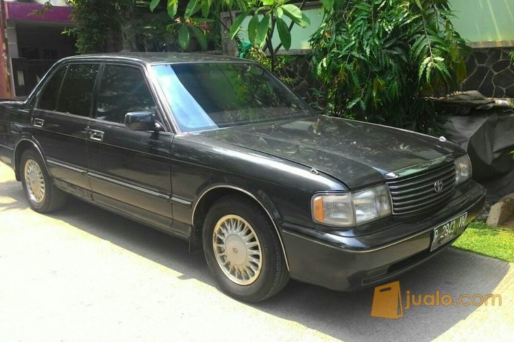 Toyota Crown Super Salon Thn 97