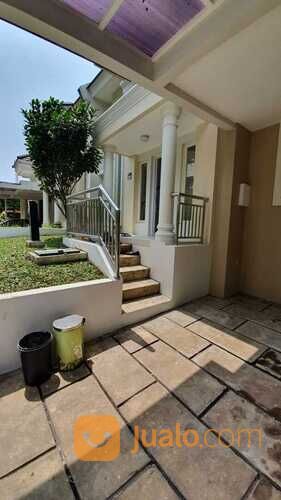 RUMAH DI PERUMAHAN RANCAMAYA GOLF ESTATE