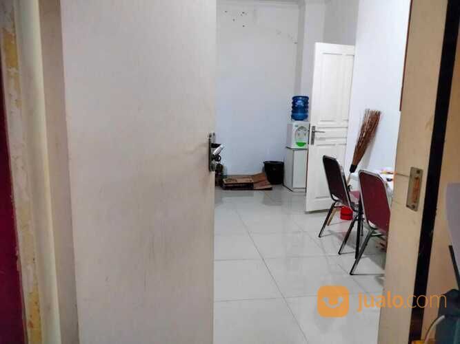 Ruko. Jln. Raya Tipar Cakung, Jakarta Utara.