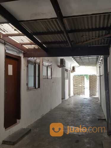 54. Rumah di Baruk Utara, Surabaya