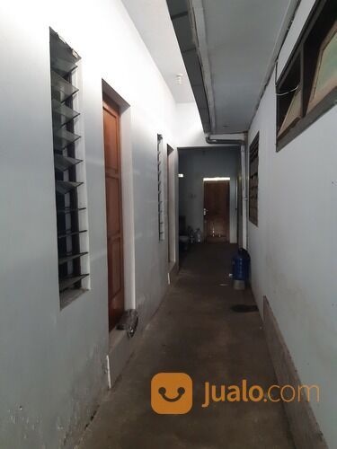 Rumah di Kebonsari, dekat Armed Jember