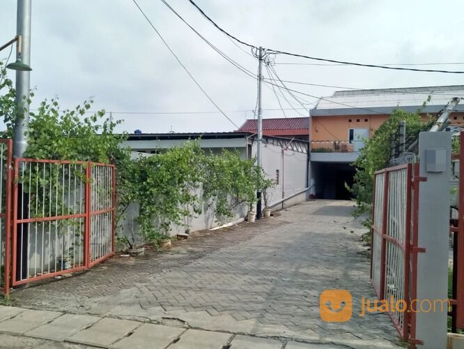 Tanah dan Bangunan di Larangan