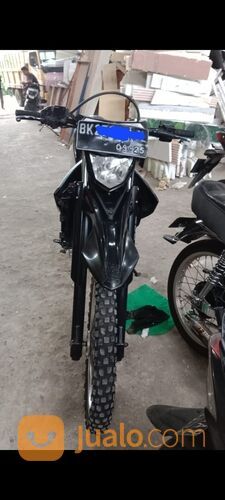 Yamaha WR155 2020 warna hitam