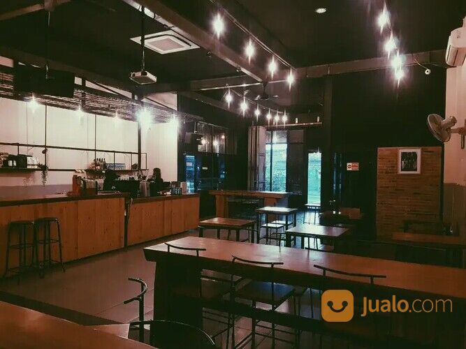 Bangunan Eks Cafe Beserta Isinya Jalan Utama Ganda Agung Karang Satria Bekasi