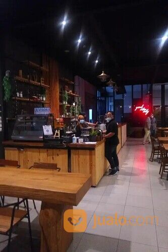 Bangunan Eks Cafe Beserta Isinya Jalan Utama Ganda Agung Karang Satria Bekasi