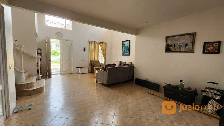 Perumahan Taman Beverly Golf Lippo Karawaci Rumah Mewah 2 Lantai