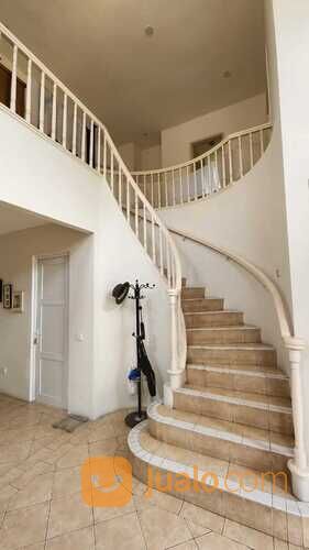 Perumahan Taman Beverly Golf Lippo Karawaci Rumah Mewah 2 Lantai