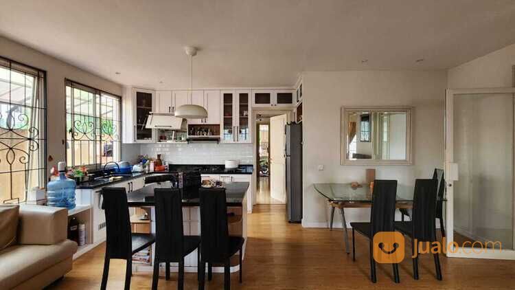 Perumahan Taman Beverly Golf Lippo Karawaci Rumah Mewah 2 Lantai