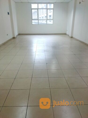 Ruko 4 Lantai di Business Park Kebon Jeruk Jakarta Barat Lokasi Strategis