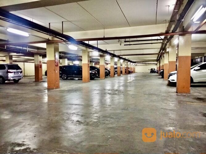 Ruko 4 Lantai di Business Park Kebon Jeruk Jakarta Barat Lokasi Strategis