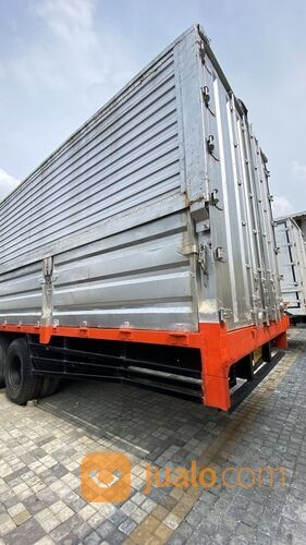 WINGBOX HINO LOHAN FL 235 TI TAHUN 2015