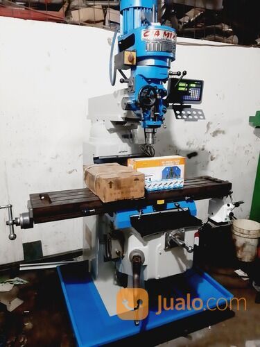 Mesin milling Ciamix bekas