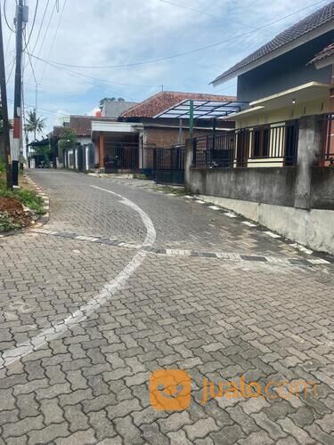 Tanah & Bangunan Prospek Pinggir Jalan Raya Salatiga
