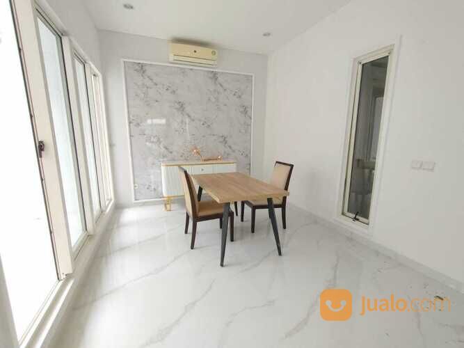 Rumah cluster grisea Summarecon Serpong