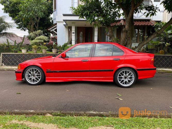 BMW E36 323i Mt Red on Red 1996