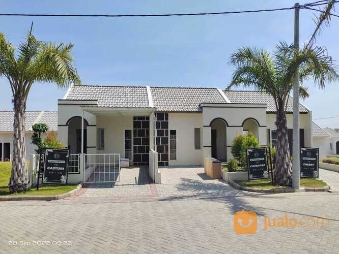 GAJI UMR BISA PUNYA RUMAH Rumah Royal Emran Kedamean Gresik Minimalis