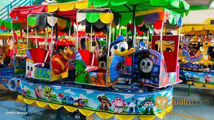 Wahana odong-odong kereta panggung kereta gerobak banyak model mumer