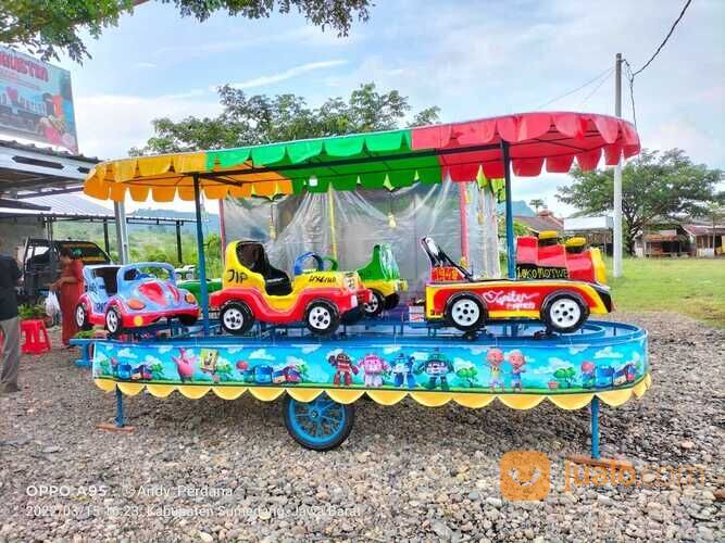 Wahana odong-odong kereta panggung kereta gerobak banyak model mumer