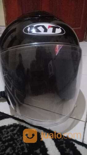 Helm KYT Kyoto size M, BEKAS SEPERTI BARU!