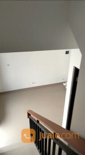 Cluster Padma Darmawangsa murah